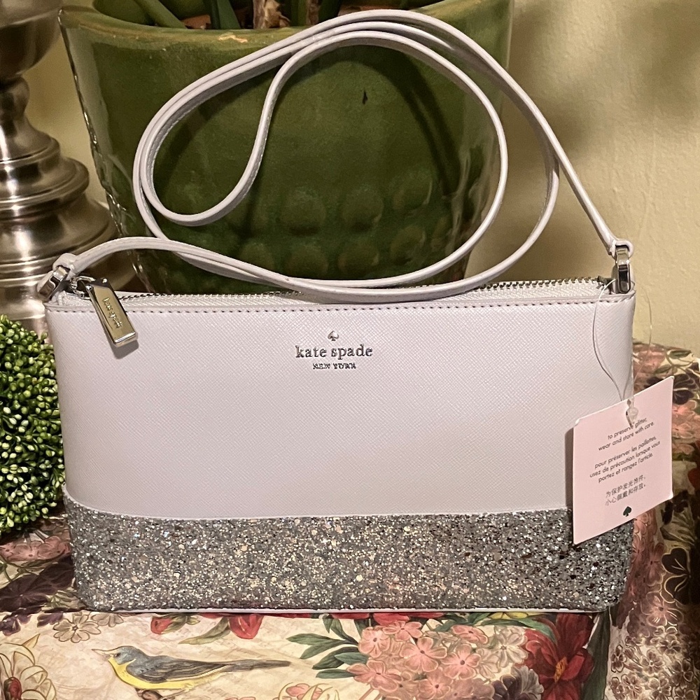 $90, 2nd for $45✨ PRISTINE ✨ Kate Spade Grey & Silver Glitter Crossbody